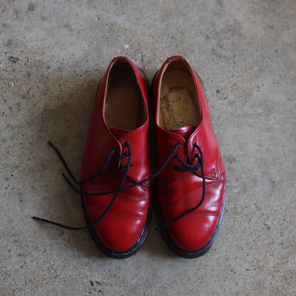 Dr. Martens Cherry Red Leather Oxford Shoes Men\'s 7 Women\'s 8.5